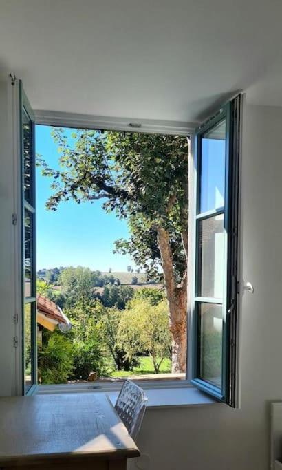 Gite L'Annexe Du Prieure Besson Exteriér fotografie